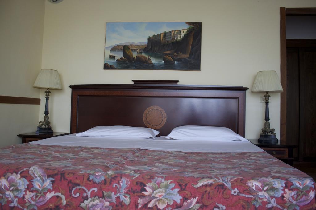 Hotel Antico Residence Roma Monterosi Szoba fotó