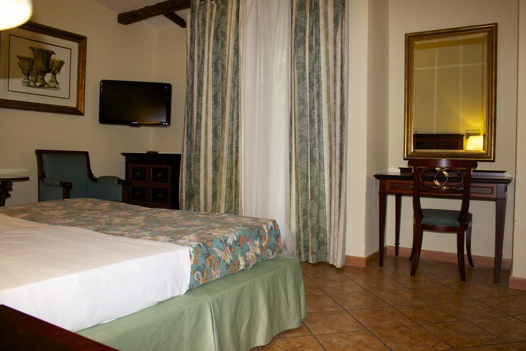 Hotel Antico Residence Roma Monterosi Kültér fotó